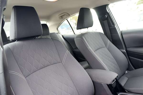 2022 Toyota Corolla Ascent Sport Hybrid ZWE211R