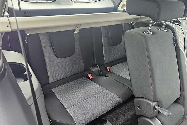 2024 Nissan X-TRAIL ST T33