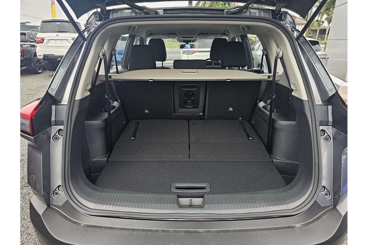 2024 Nissan X-TRAIL ST T33