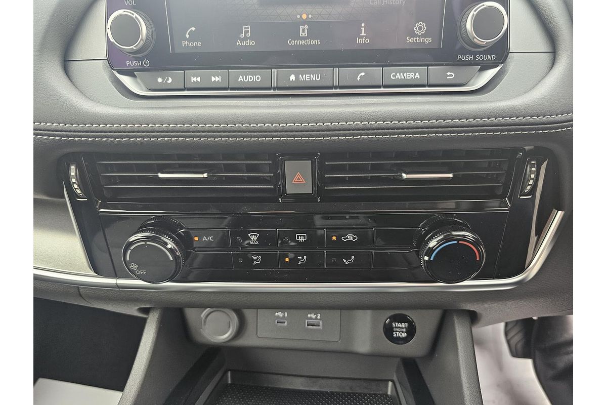 2024 Nissan X-TRAIL ST T33