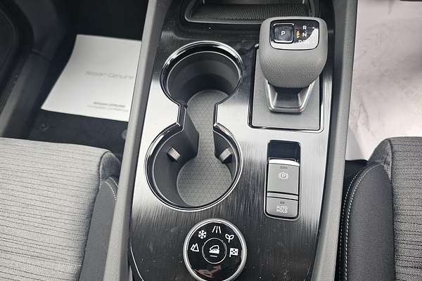 2024 Nissan X-TRAIL ST T33