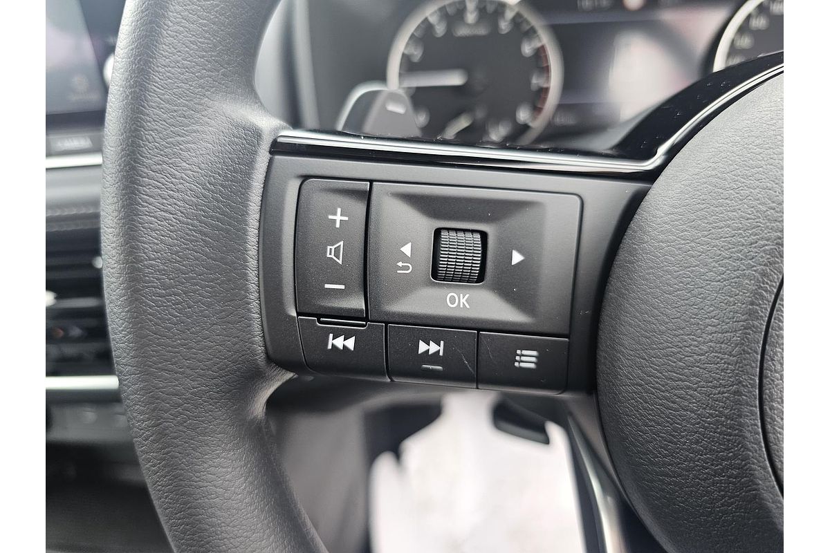 2024 Nissan X-TRAIL ST T33