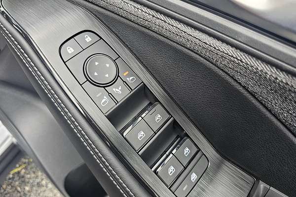 2024 Nissan X-TRAIL ST T33