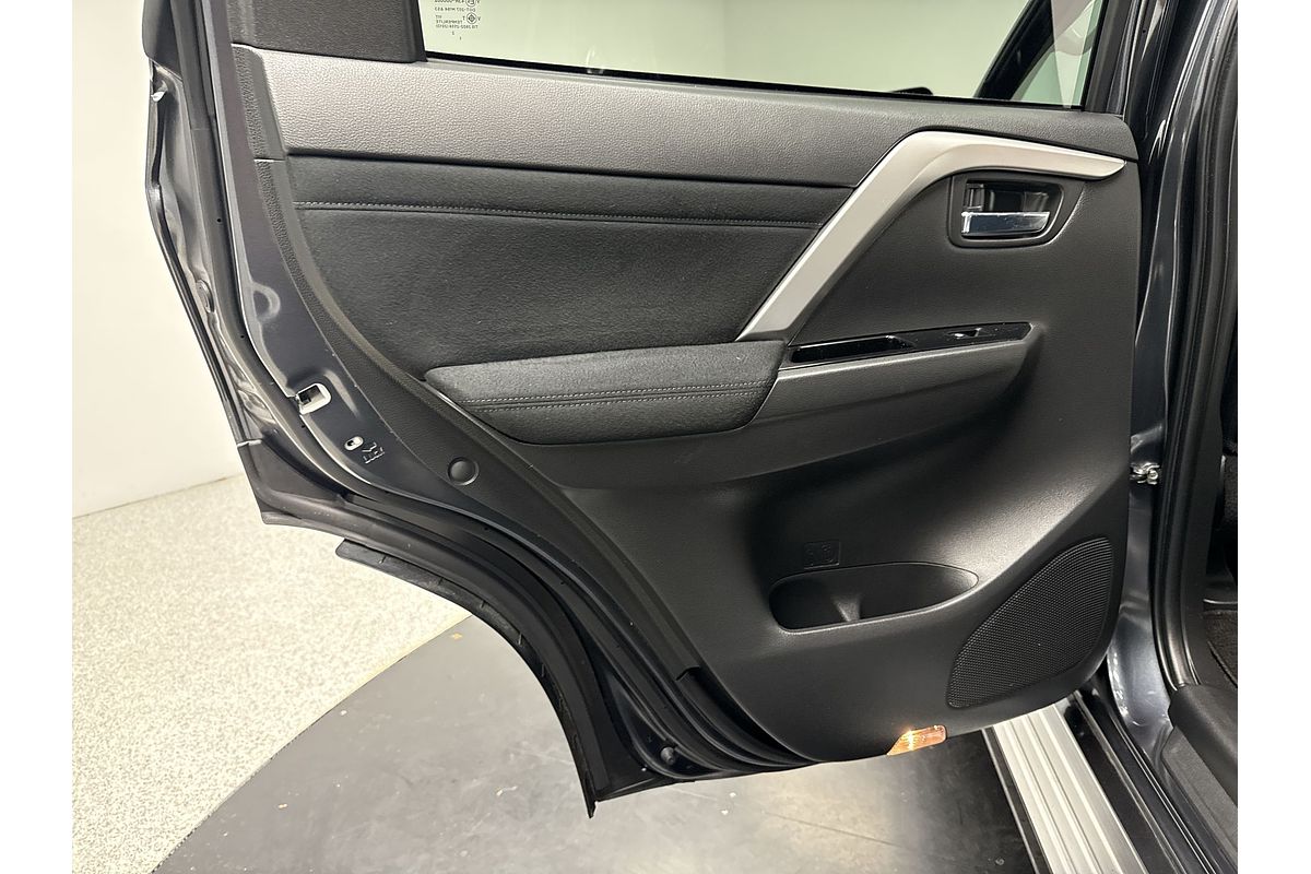 2022 Mitsubishi Pajero Sport GLS QF