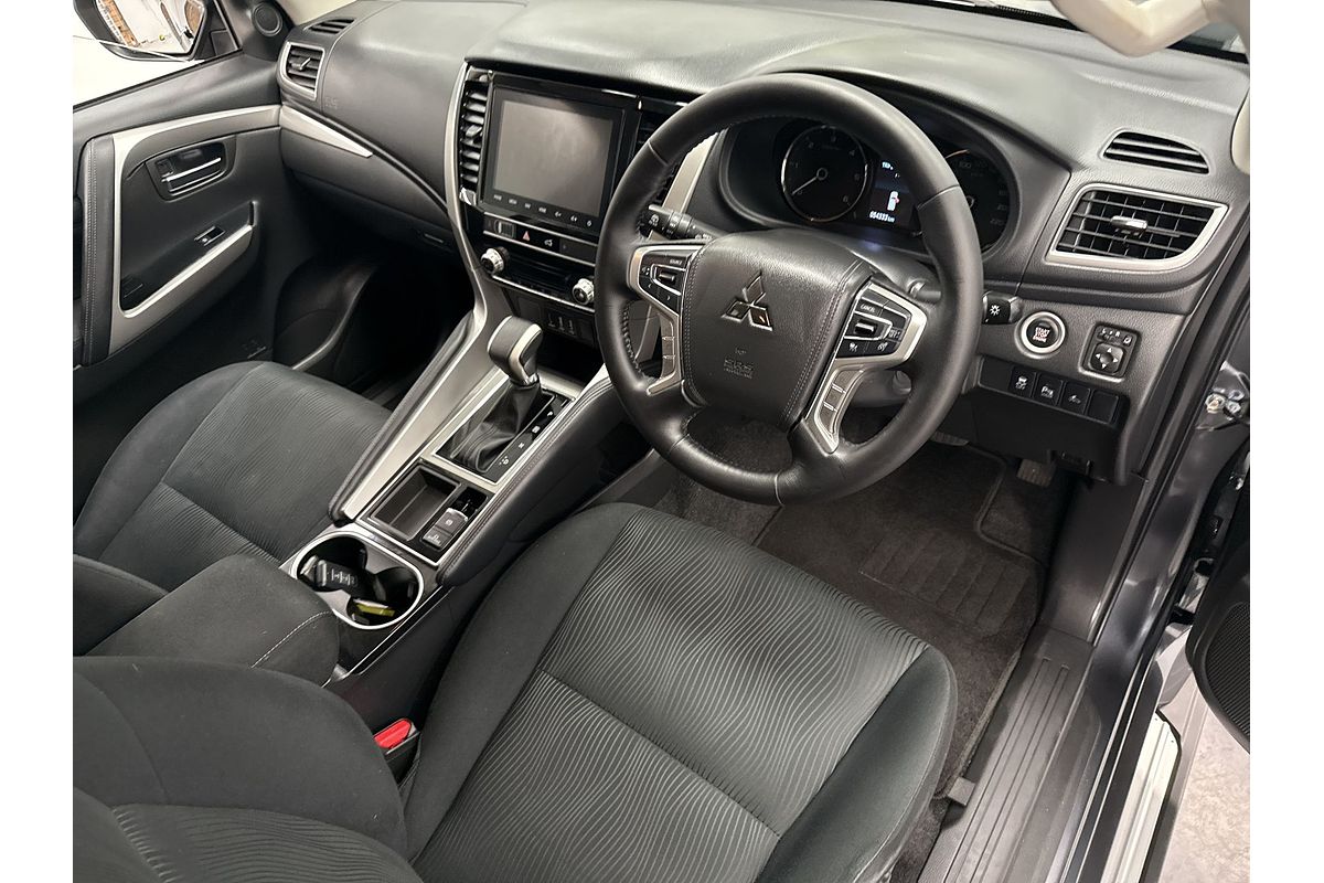 2022 Mitsubishi Pajero Sport GLS QF