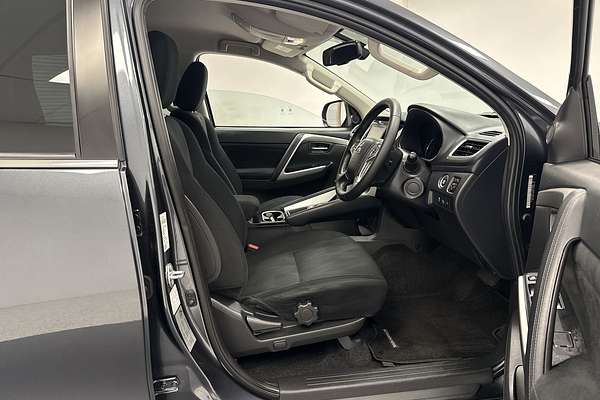 2022 Mitsubishi Pajero Sport GLS QF