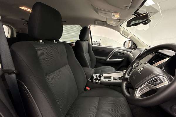 2022 Mitsubishi Pajero Sport GLS QF