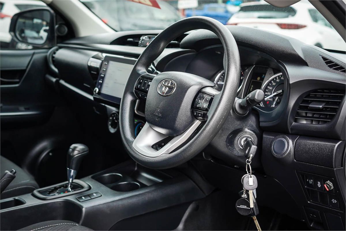 2022 Toyota Hilux SR GUN126R 4X4