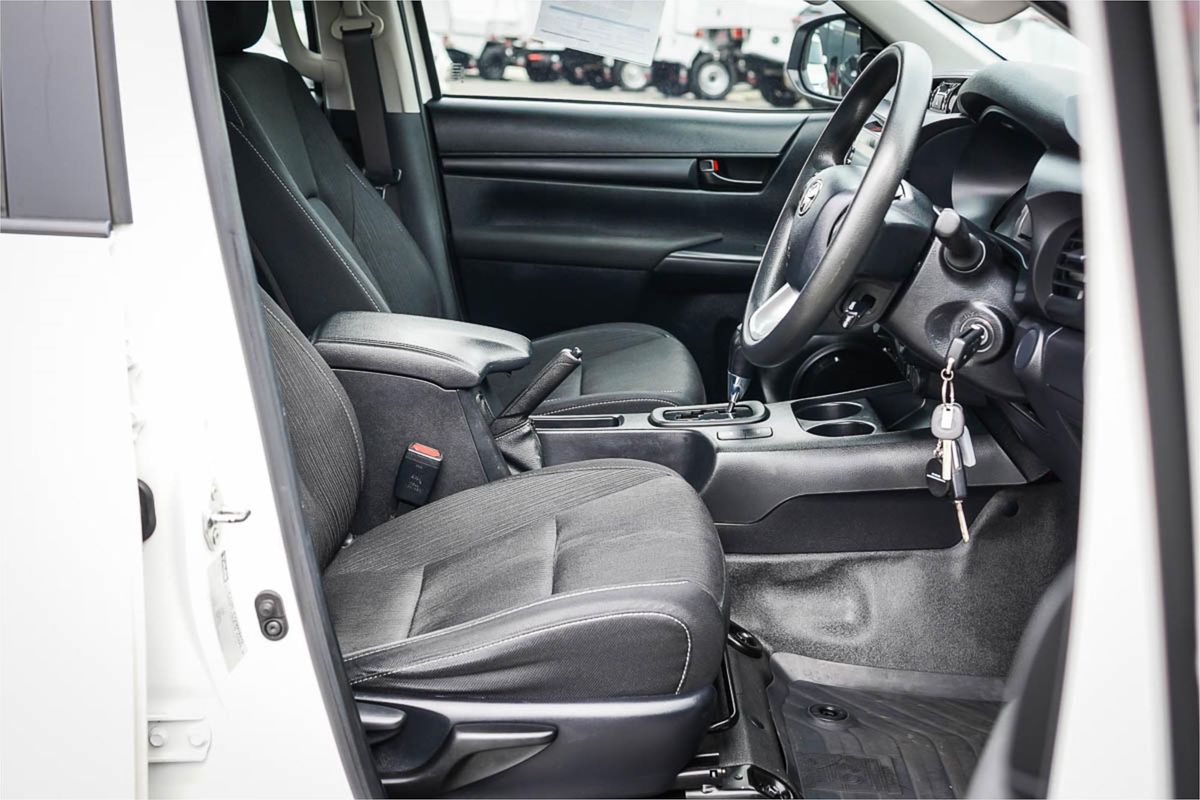 2022 Toyota Hilux SR GUN126R 4X4