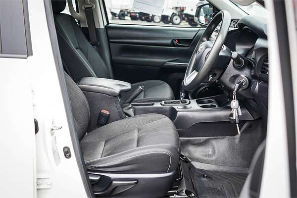 2022 Toyota Hilux SR GUN126R 4X4