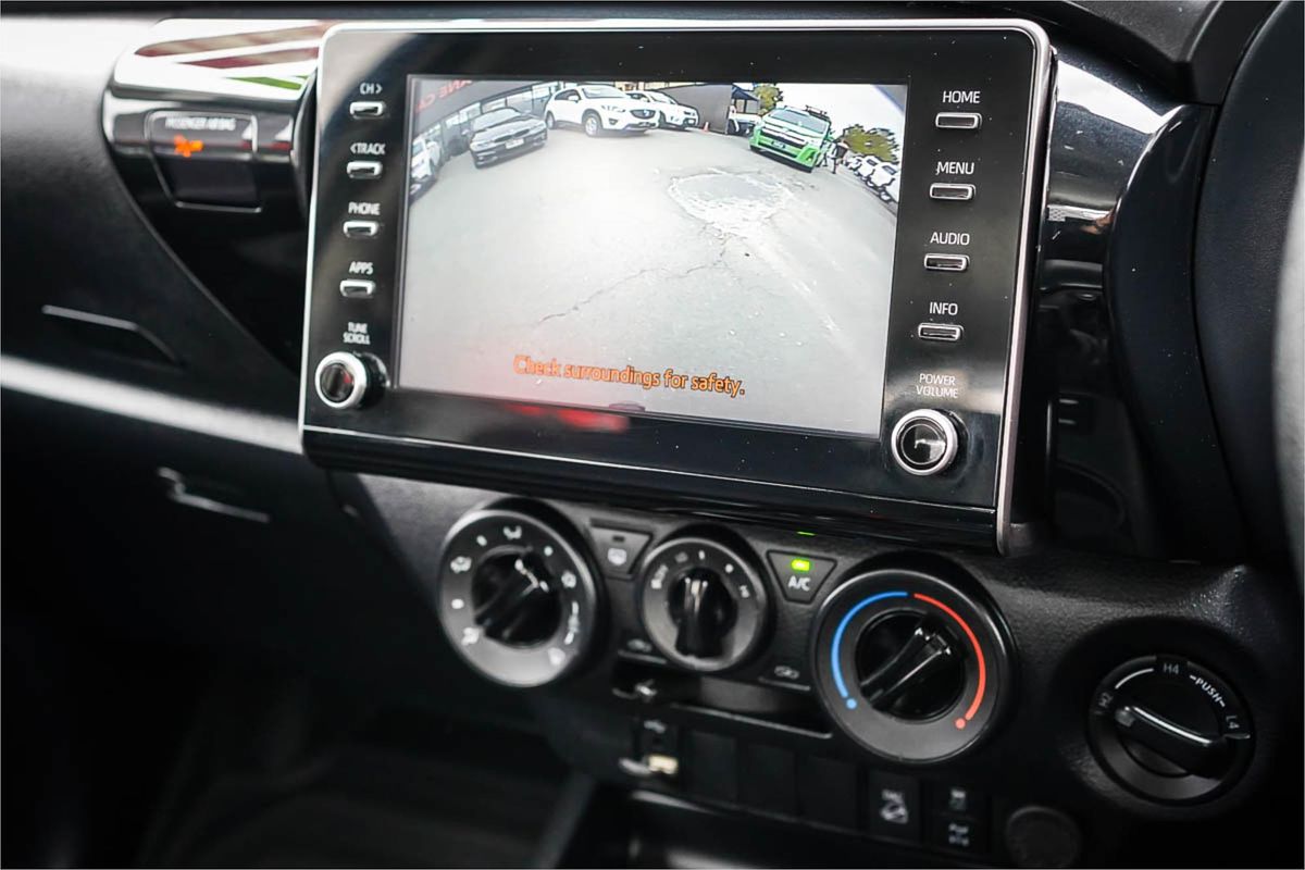 2022 Toyota Hilux SR GUN126R 4X4