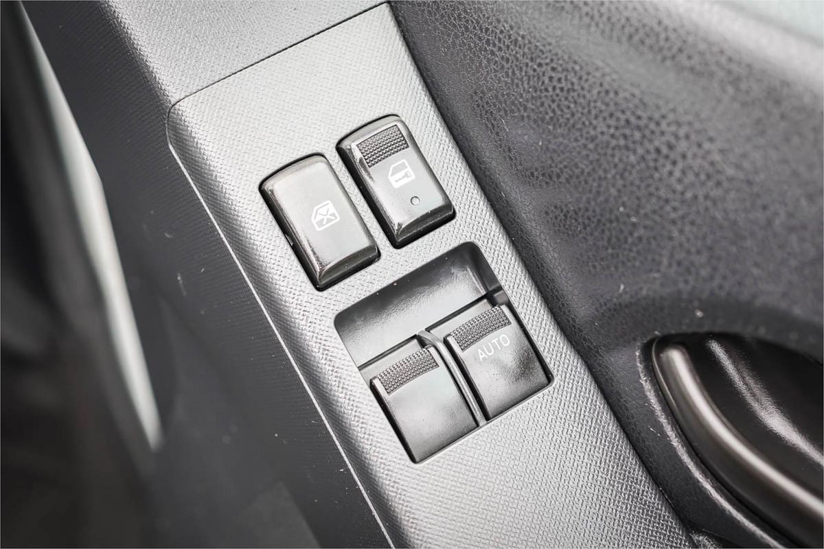 2020 Isuzu D-MAX SX High Ride Rear Wheel Drive