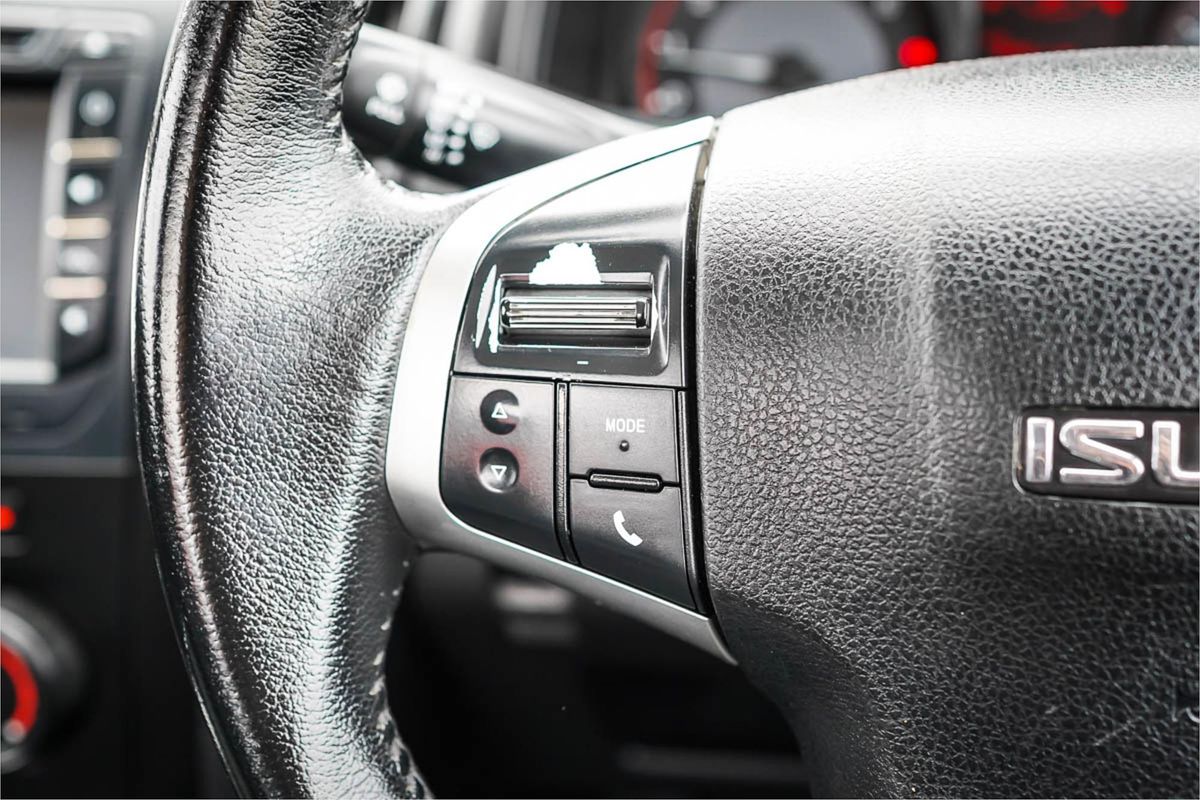 2020 Isuzu D-MAX SX High Ride Rear Wheel Drive