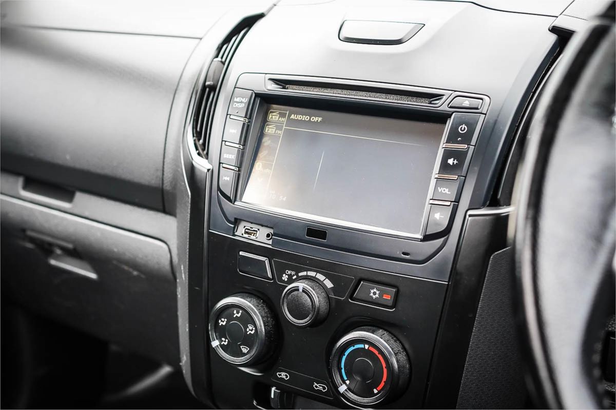 2020 Isuzu D-MAX SX High Ride Rear Wheel Drive