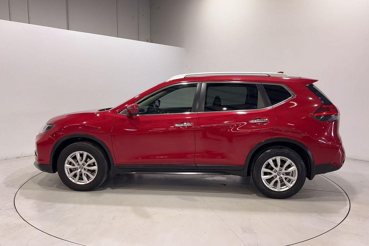 2017 Nissan X-TRAIL ST-L T32 Series II