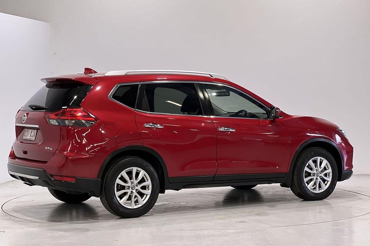 2017 Nissan X-TRAIL ST-L T32 Series II