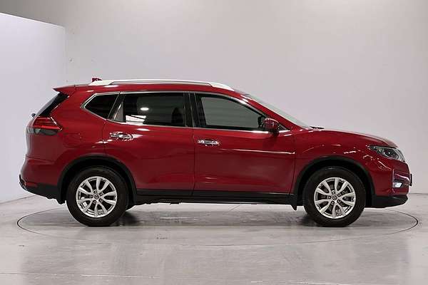 2017 Nissan X-TRAIL ST-L T32 Series II