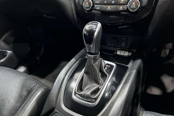 2017 Nissan X-TRAIL ST-L T32 Series II