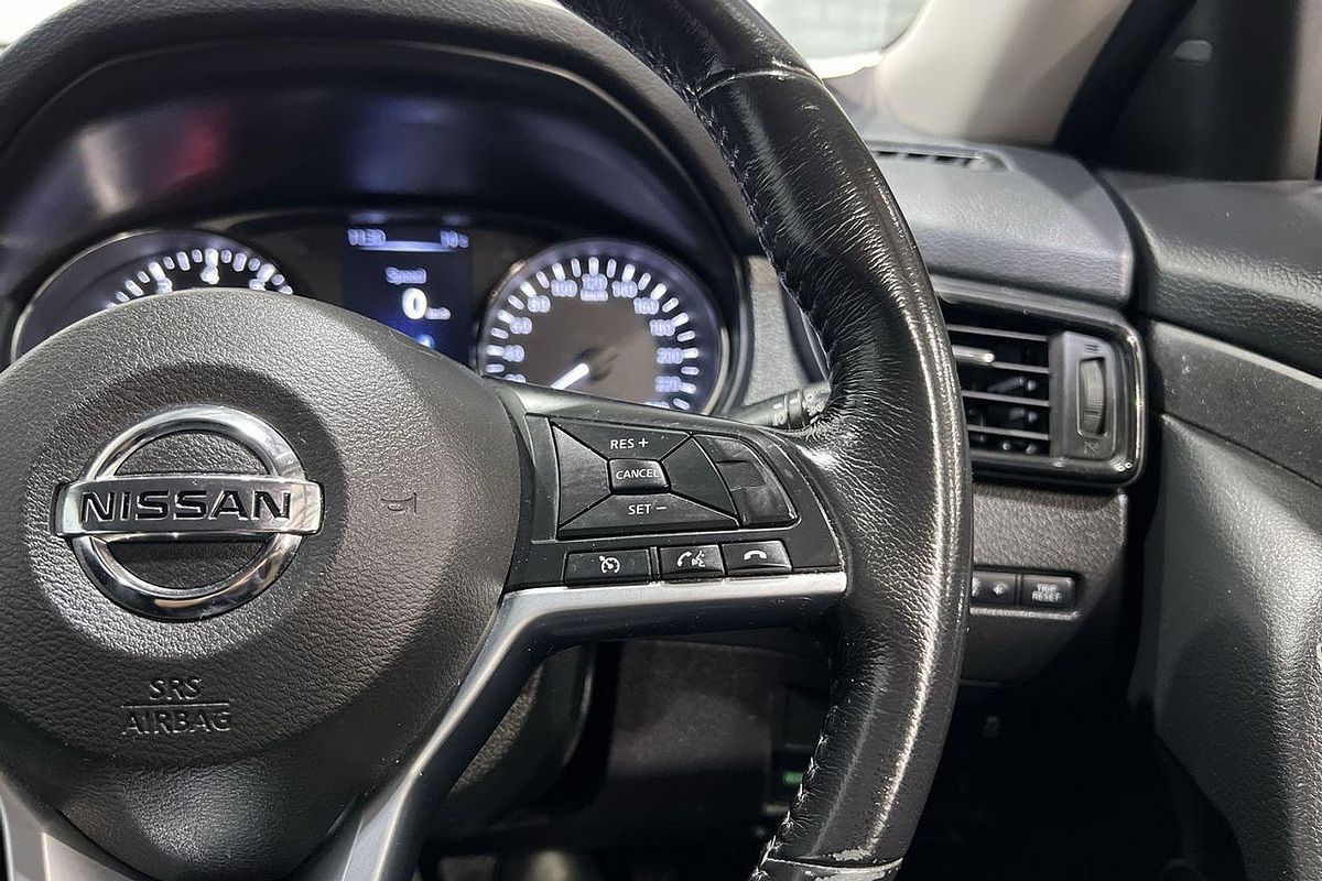 2017 Nissan X-TRAIL ST-L T32 Series II