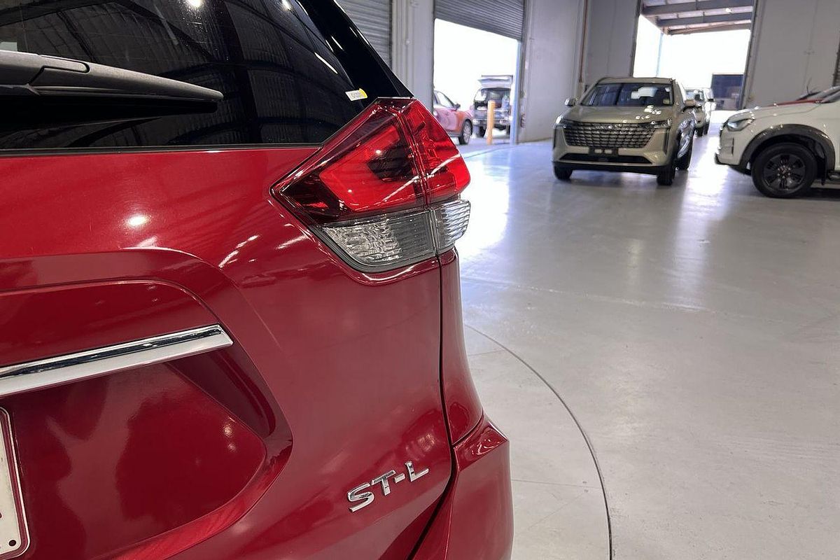 2017 Nissan X-TRAIL ST-L T32 Series II
