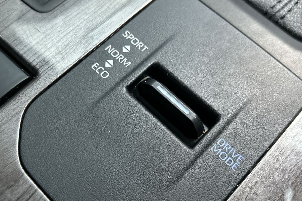 2021 Toyota Kluger Grande AXUH78R