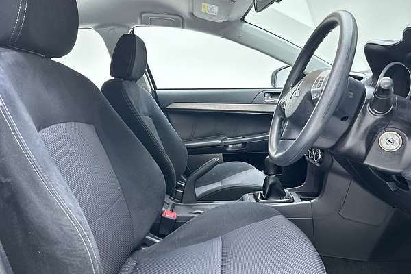 2015 Mitsubishi Lancer ES Sport CJ