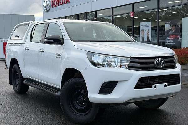2016 Toyota Hilux SR GUN126R 4X4