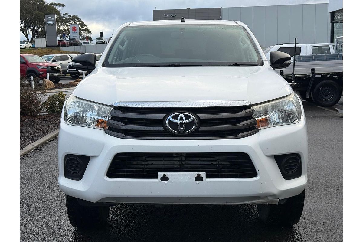 2016 Toyota Hilux SR GUN126R 4X4