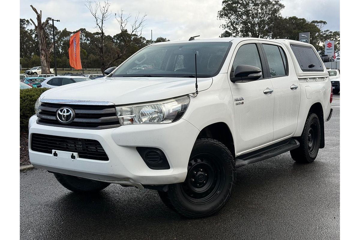 2016 Toyota Hilux SR GUN126R 4X4