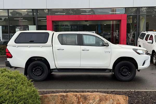 2016 Toyota Hilux SR GUN126R 4X4
