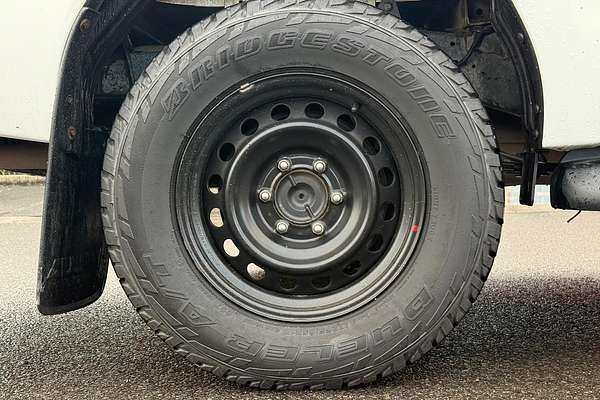 2016 Toyota Hilux SR GUN126R 4X4