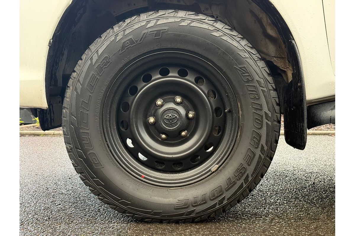 2016 Toyota Hilux SR GUN126R 4X4