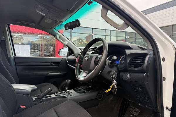 2016 Toyota Hilux SR GUN126R 4X4