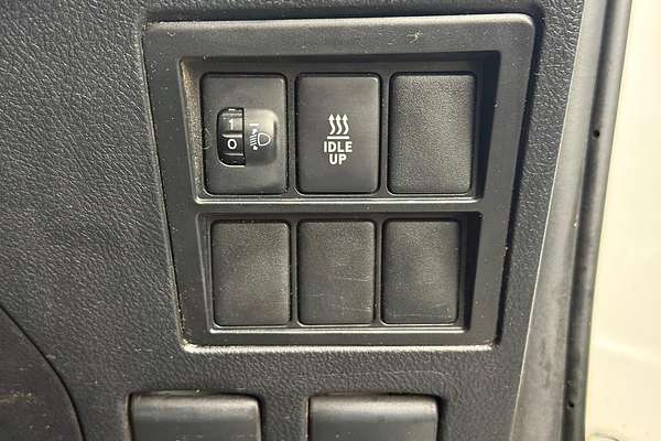 2016 Toyota Hilux SR GUN126R 4X4