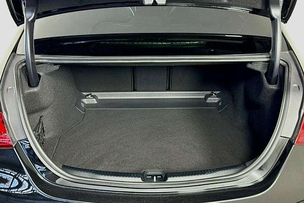 2022 Mercedes-Benz C-Class C200 W206