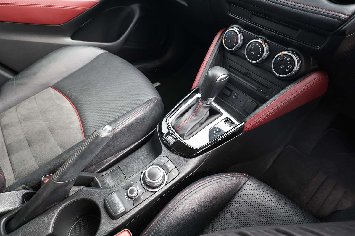 2015 Mazda CX-3 Akari DK