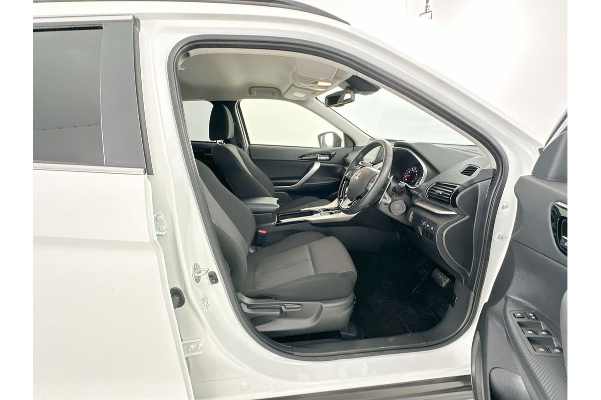 2023 Mitsubishi Eclipse Cross LS YB