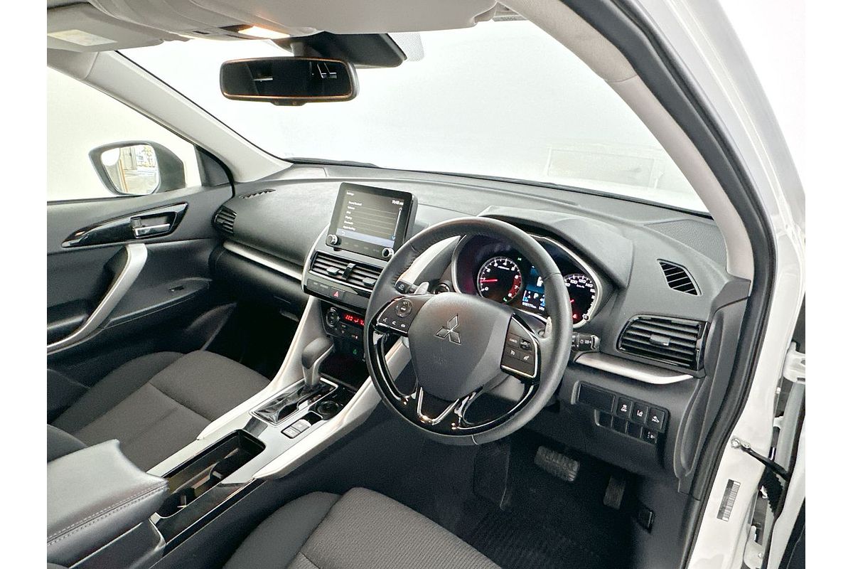 2023 Mitsubishi Eclipse Cross LS YB