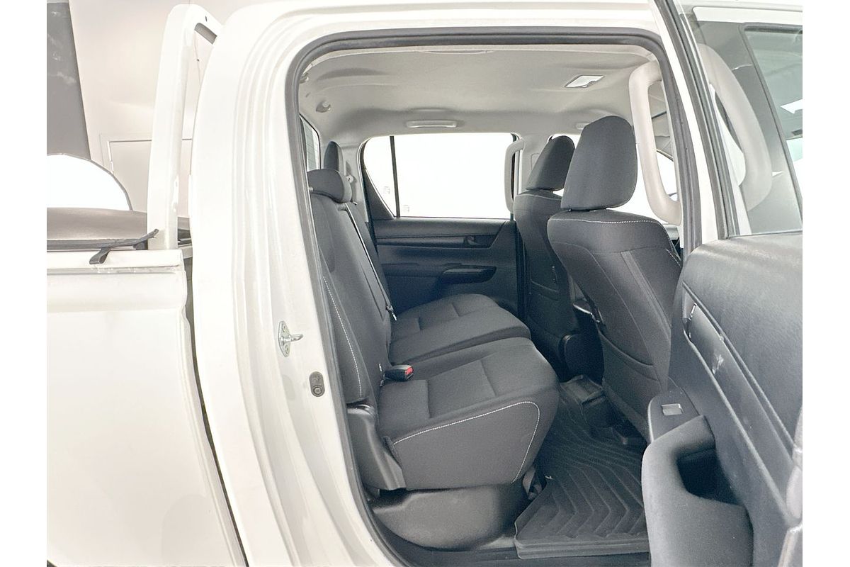 2022 Toyota Hilux SR GUN126R