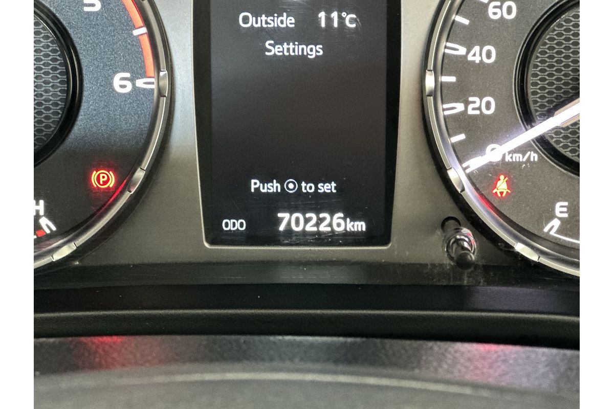 2022 Toyota Hilux SR GUN126R