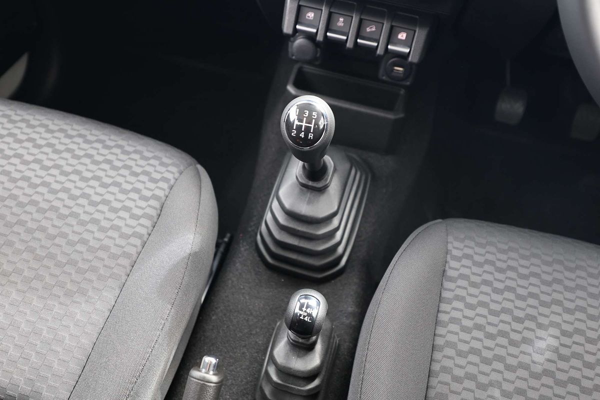 2025 Suzuki Jimny XL JJ
