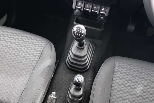 2025 Suzuki Jimny XL JJ