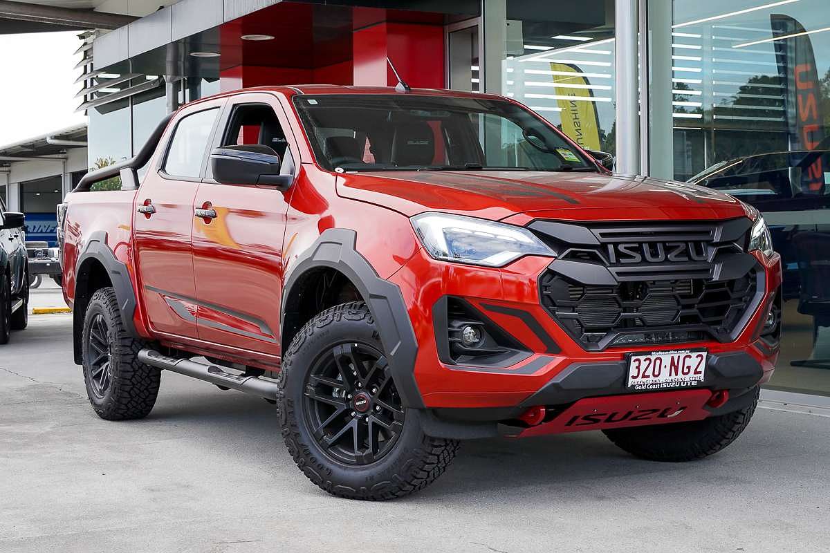 2024 Isuzu D-MAX BLADE 4X4
