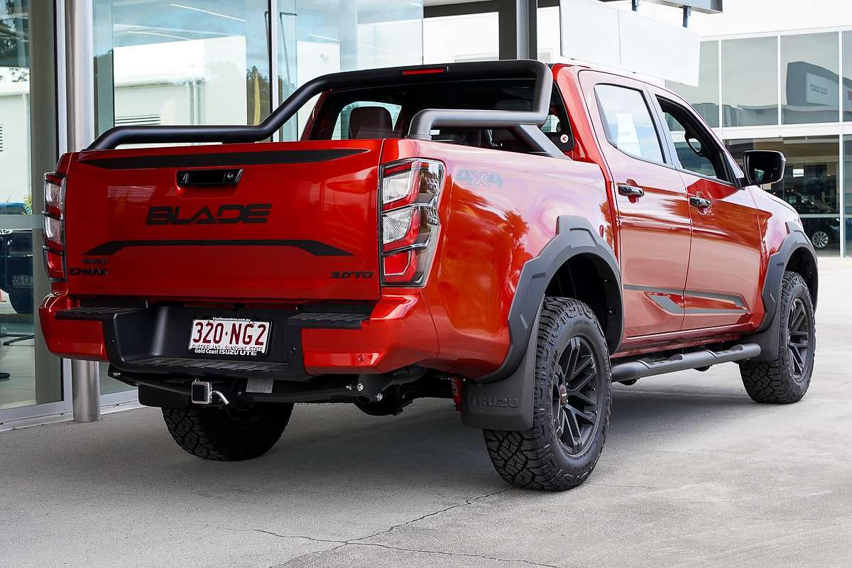 2024 Isuzu D-MAX BLADE 4X4