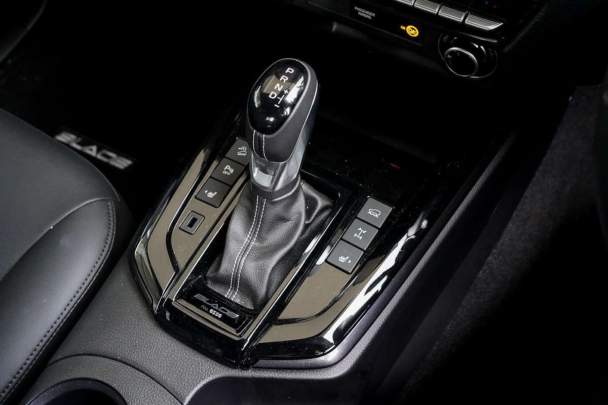2024 Isuzu D-MAX BLADE 4X4