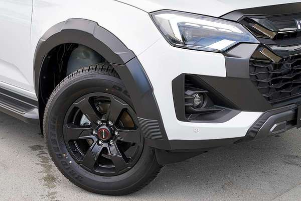 2025 Isuzu D-MAX X-TERRAIN 4X4