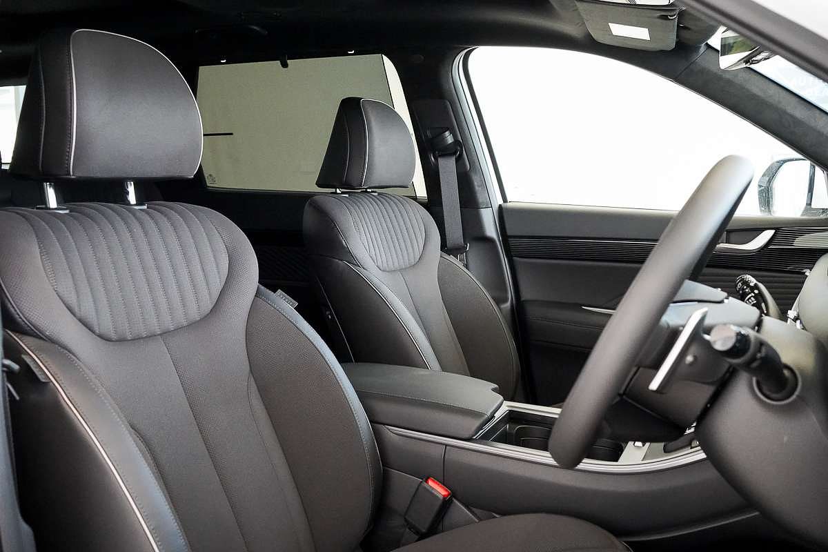 2025 Hyundai Palisade Calligraphy Black Ink LX2.V5