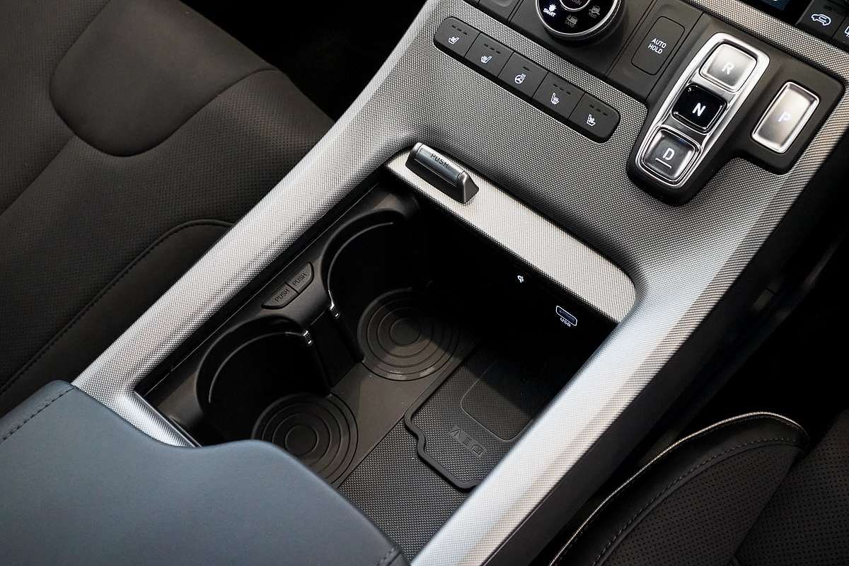 2025 Hyundai Palisade Calligraphy Black Ink LX2.V5