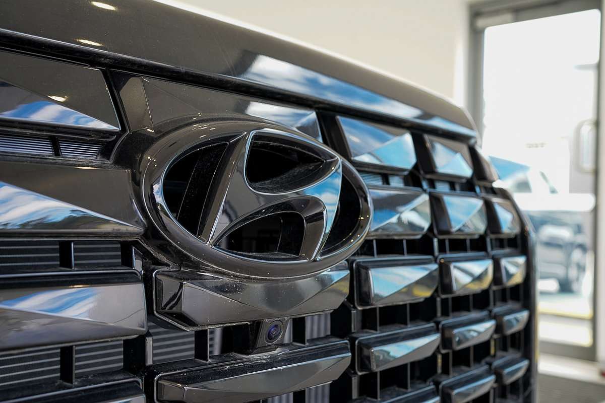 2025 Hyundai Palisade Calligraphy Black Ink LX2.V5
