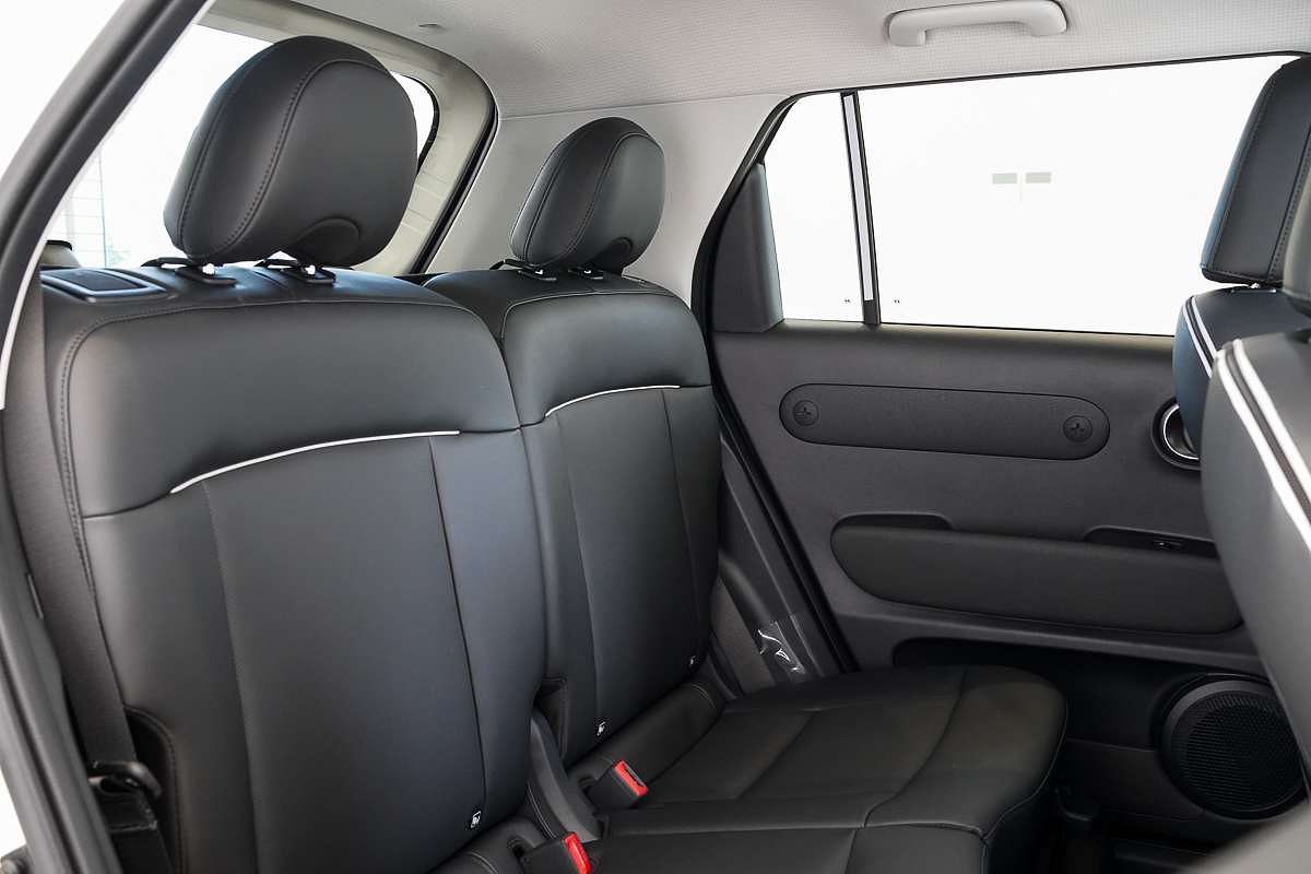 2025 Hyundai INSTER